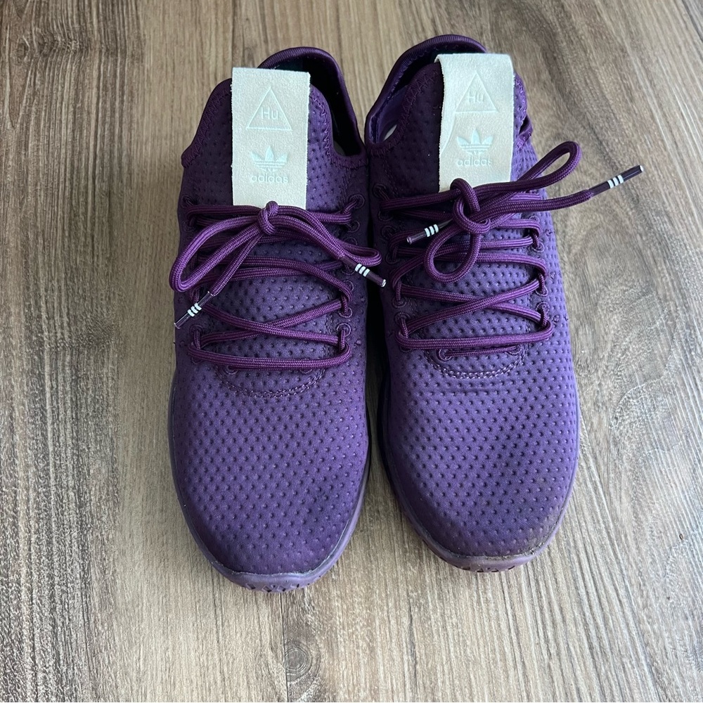 Adidas Human Made Sneaker, size 6